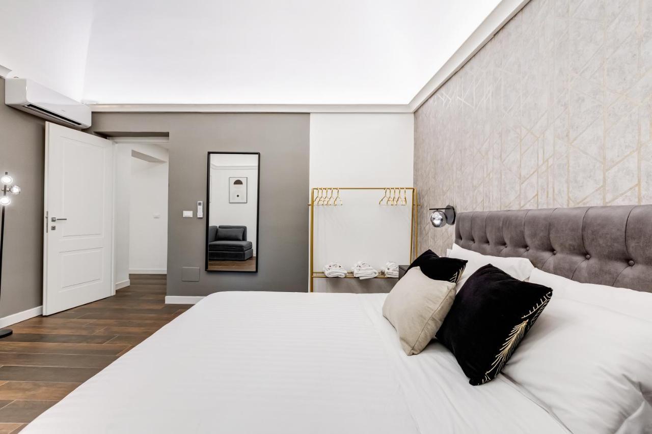 Bdc - The Boss: Stunning 2-Bdr Apartment @Termini Рим Екстериор снимка